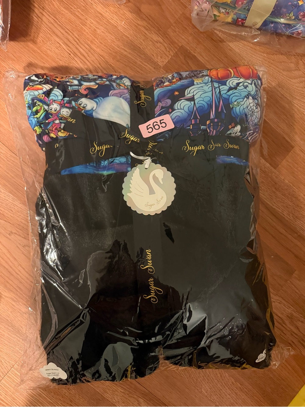 Sugar Swan Mickey Haunted Mansion Bamboo Minky Blanket *New in Bag*